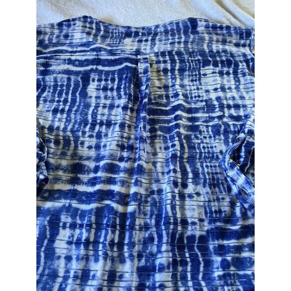 C. D. DANIELS Top 2X Casual Blue Stretch Roll Tab Abstract Striped Button - Picture 11 of 16